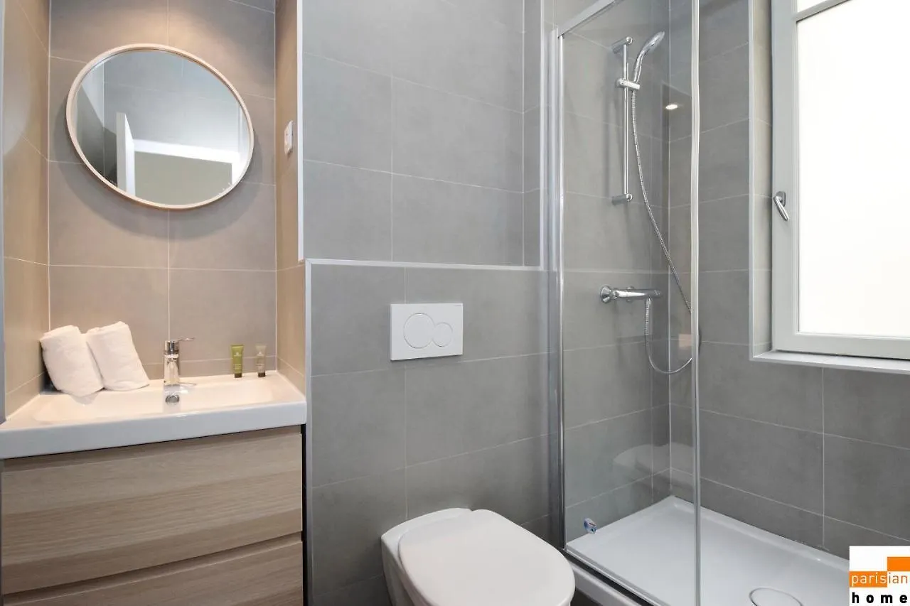 202095 - Charming For 6 People In The Heart Of Apartament Paryż